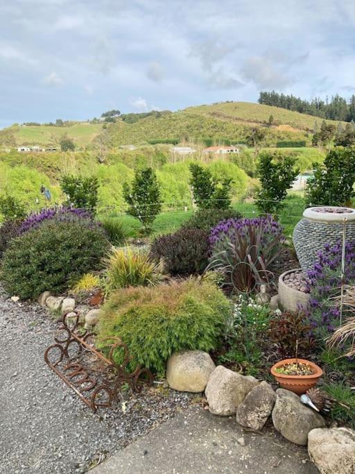 Maymorn Orchard Suites Upper Hutt Eksteriør billede