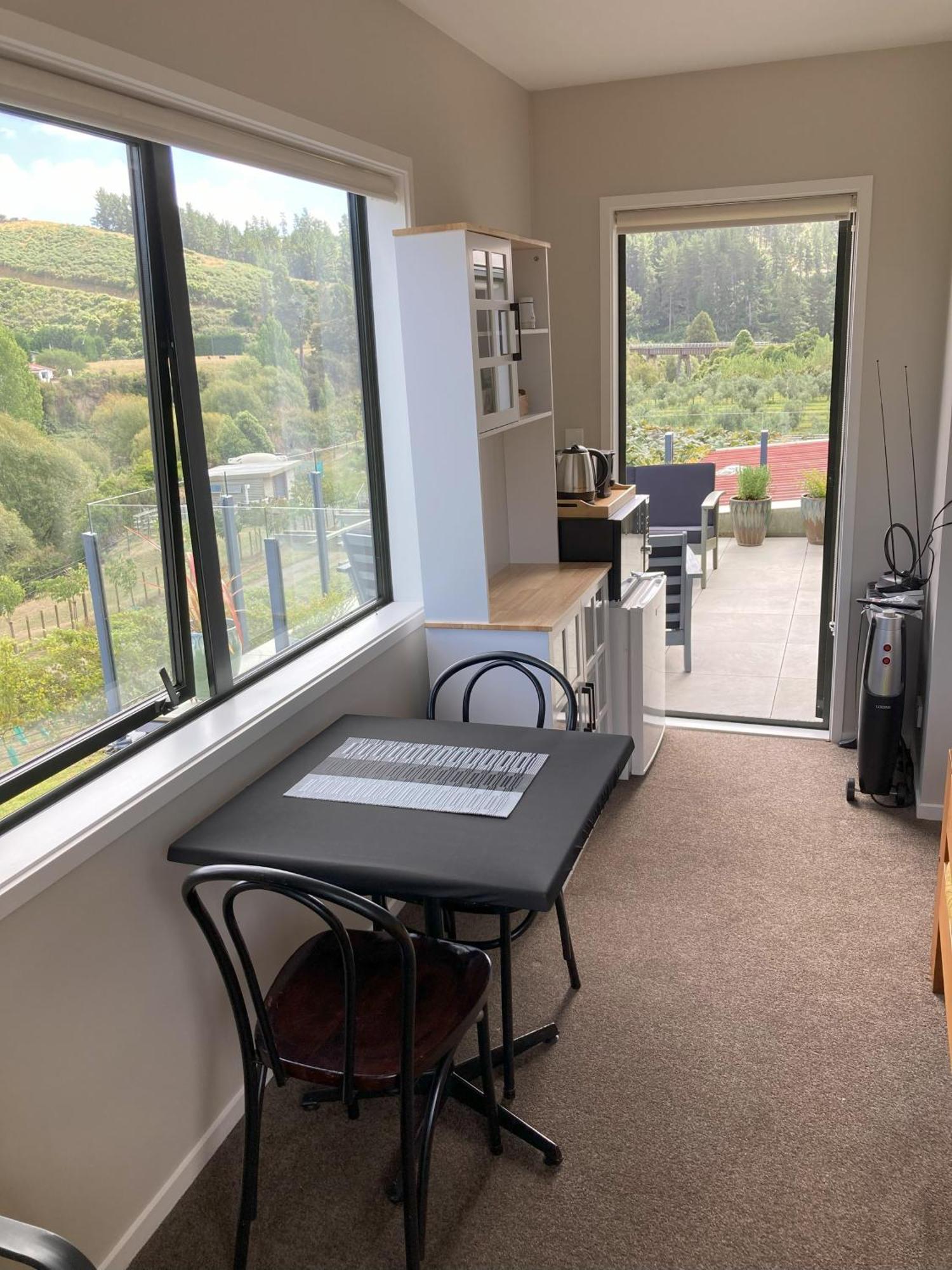 Maymorn Orchard Suites Upper Hutt Eksteriør billede